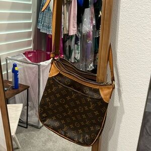 Louis Vuitton crossbody
